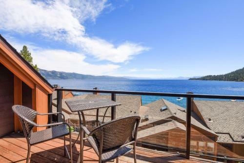 Lakeshore Terrace Delight