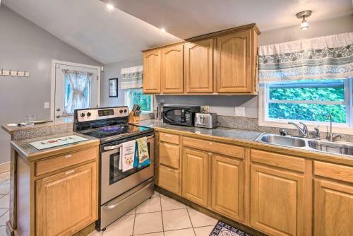 Sawyer Lake Retreat With Decks - Walk To Beach!