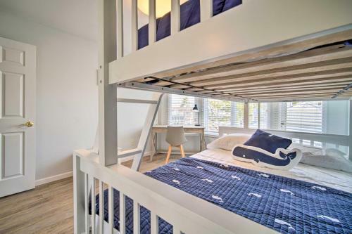 Apartamento Seabreeze Condo With Fireplace, Close To Beach!