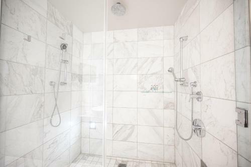 Apartamento Stripviewsuites Two-bedroom Conjoined Suite At Palms Place