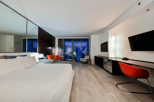 Apartamento Stripviewsuites Two-bedroom Conjoined Suite At Palms Place