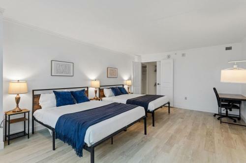 Apartamento Two Beachfront Stylish Cozysuites On The Boardwalk