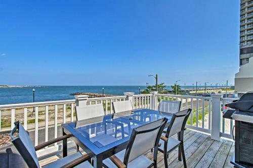 Oceanfront AC Home On Boardwalk Spring Vacation!