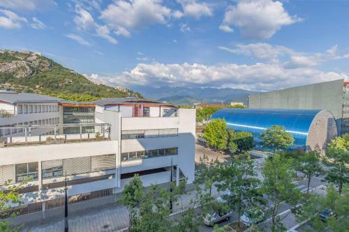 Apartamento Standing Europole, Garage Priv�, Calme, Netflix