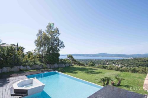 Luxury Villas At Grimaud