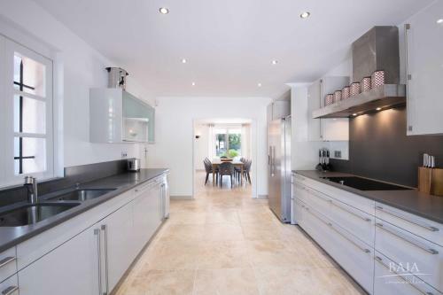 Luxury Villas At Grimaud