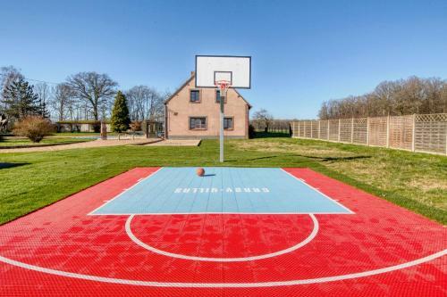 Crazy Villa Chalonie 28 - Heated Pool - Basket - 2h Paris - 30p