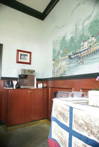 Motel Budget Host Alexandria