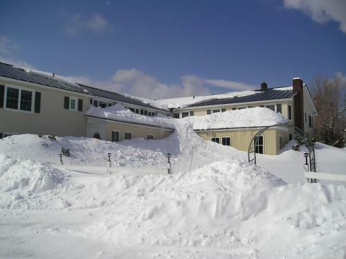 Posada Cooper Hill Inn