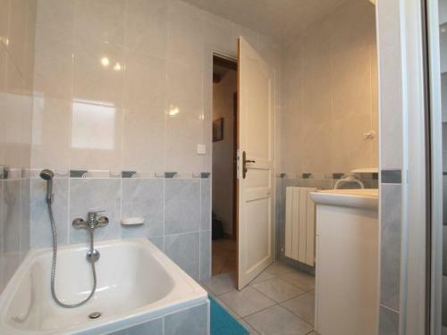 G�te H�lette, 3 Pi�ces, 4 Personnes - Fr-1-384-598
