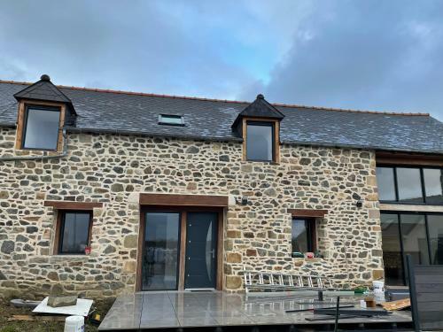 Villa Magnifique Corps de Ferme R�nov� Avec Jacuzzi