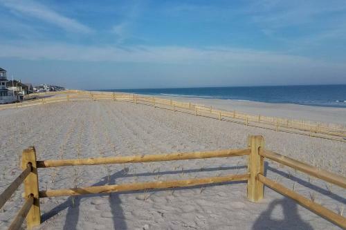 65 East Atlantic Way, Lavalette, New Jersey