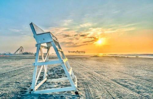 Apartamento Beach Block Condo,100 Ft From Boardwalk, 4bd, 3ba, 2 Car Garage
