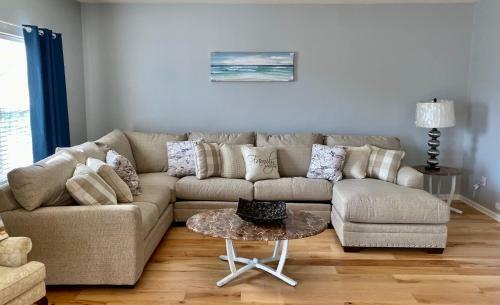 Apartamento Beach Block Condo,100 Ft From Boardwalk, 4bd, 3ba, 2 Car Garage
