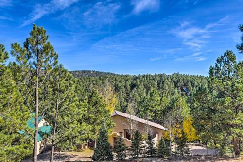 Modern Mtn-view Retreat About 2 Mi To Ski Resort!