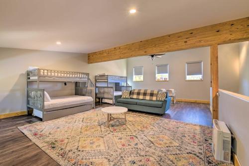 Modern Mtn-view Retreat About 2 Mi To Ski Resort!