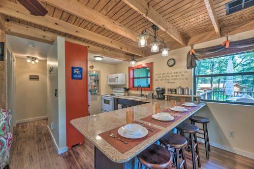 Casa Verde Cabin With Fire Pit 4 Mi To Ski