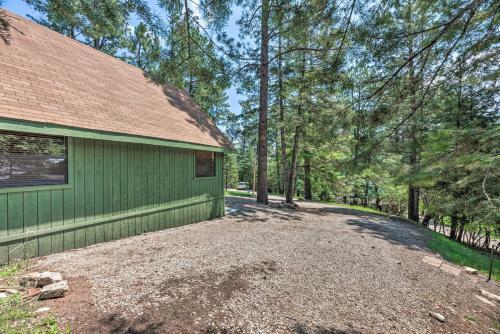 Casa Verde Cabin With Fire Pit 4 Mi To Ski