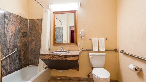 Hotel Best Western Mainland Inn & Suites