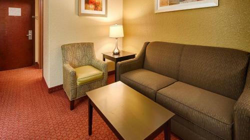 Hotel Best Western Mainland Inn & Suites