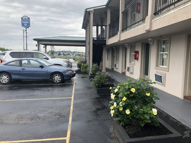 Motel Knights Inn Glade Spring