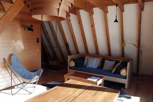 Vintage Chalet & Quiet Comfort In Alpe D'huez