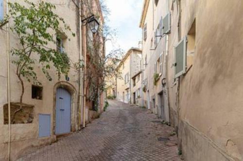 Apartamento Le Charme Du M�di�val Dans Un Appartement Cosy