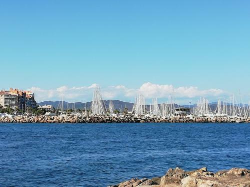 Apartamento Hy�res Port T3 Face � La Mer
