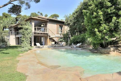 Villa Niel - Acc�s Direct Mer Et Piscine Chauff�e