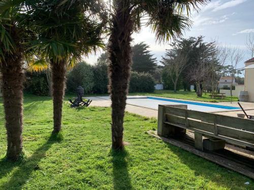La Villa Du Payr�, Proche Mer Et Piscine Chauff�e