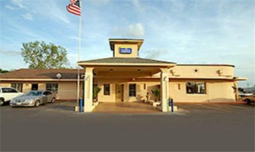 Motel Sunset Lodge Of Elgin