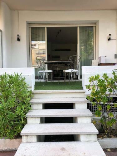 Apartamento Nice Studio With Terrace Near The Beach