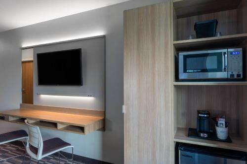 Hotel Microtel Inn & Suites By Wyndham Amsterdam