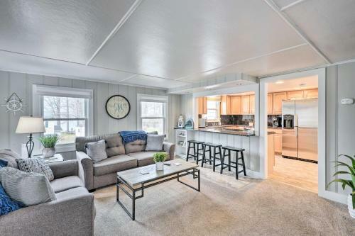 Owasco Lake Getaway With Fenced Yard And Views!