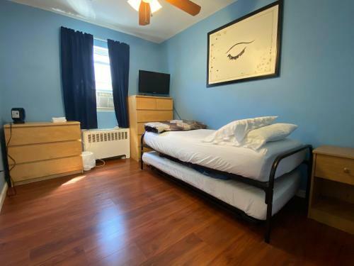 Hostal Modern, Easy Check-in, Book Instantly