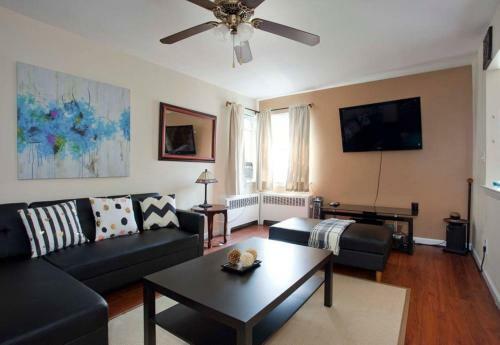Hostal Modern, Easy Check-in, Book Instantly