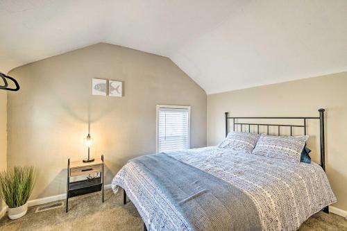 Cozy Finger Lakes Abode In Dtwn Canandaigua!