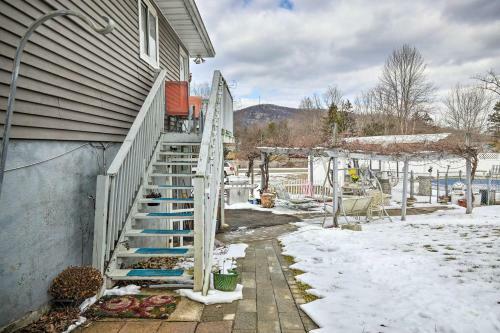 Apartamento Hopewell Junction Escape With Community Pool!