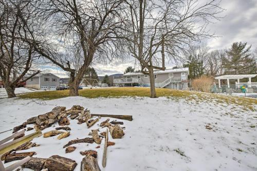 Apartamento Hopewell Junction Escape With Community Pool!