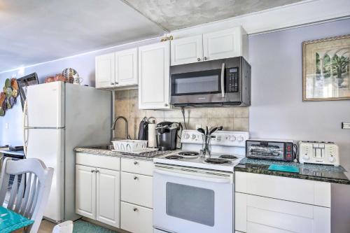 Hopewell Junction Apartment With Private Patio!