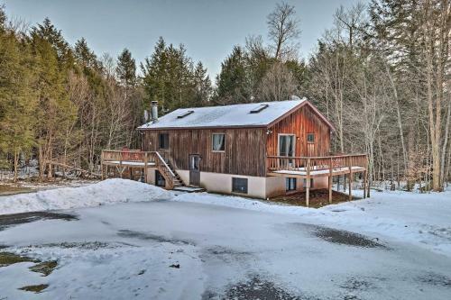 Jewett Cabin With Viewing Deck - 10 Mins To Skiing!