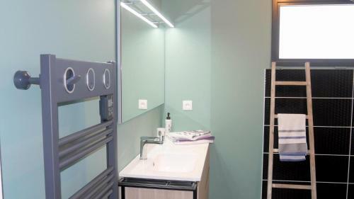 Holiday Home Kerlouan - Bre05111c-f