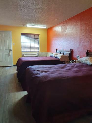 Chaparral Motel Hallettsville