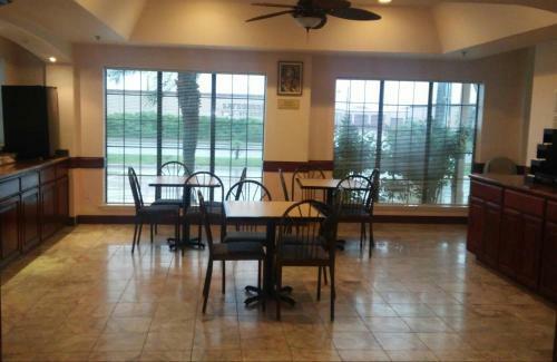 Casa Rosa Motel