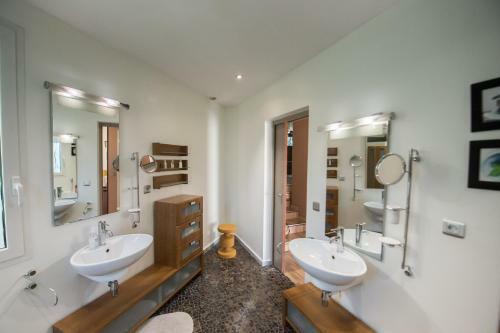 Villa Secret D'azur Un Paradis Avec Piscine Et Spa