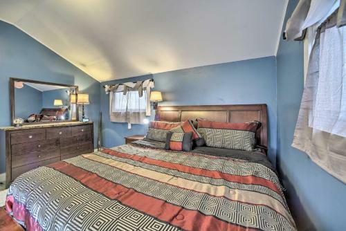 Quiet Oneonta Home - Walk To Historic Dtwn!