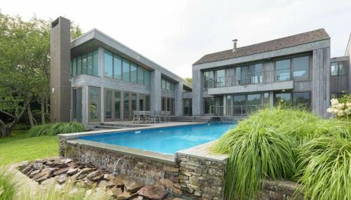 Stunning South Hampton Retreat