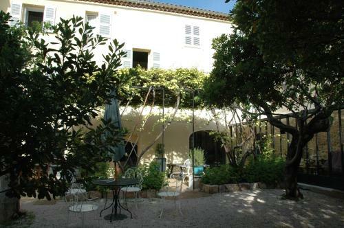 Bed & Breakfast Le Vieux Logis Chambres D'h�tes