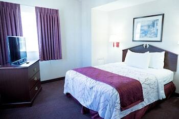 Guesthouse Hotel & Suites Portland