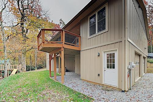 Dalton Abby Retreat